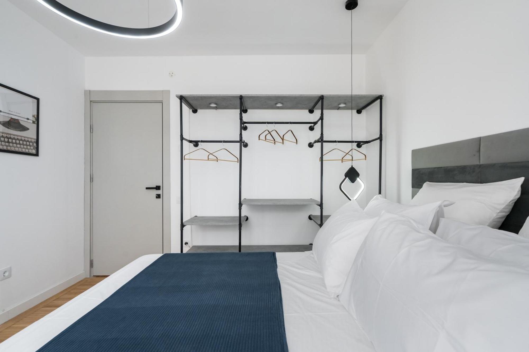 Central Aesthetic Apartment ブカレスト エクステリア 写真