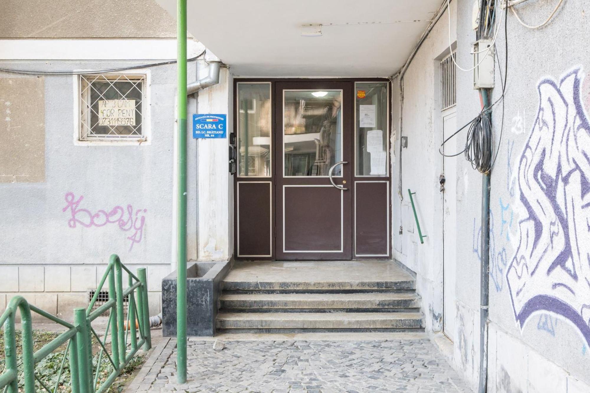 Central Aesthetic Apartment ブカレスト エクステリア 写真